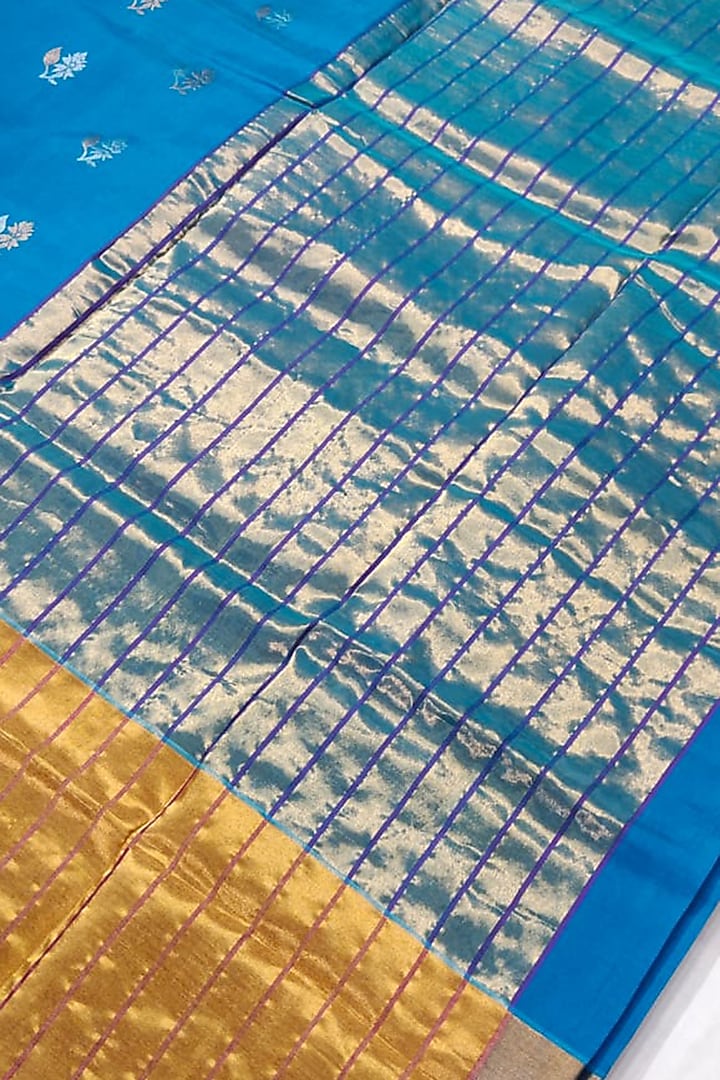Blue Handwoven Festive Saree Set With Zari by Nagraj at Pernia's Pop Up Shop