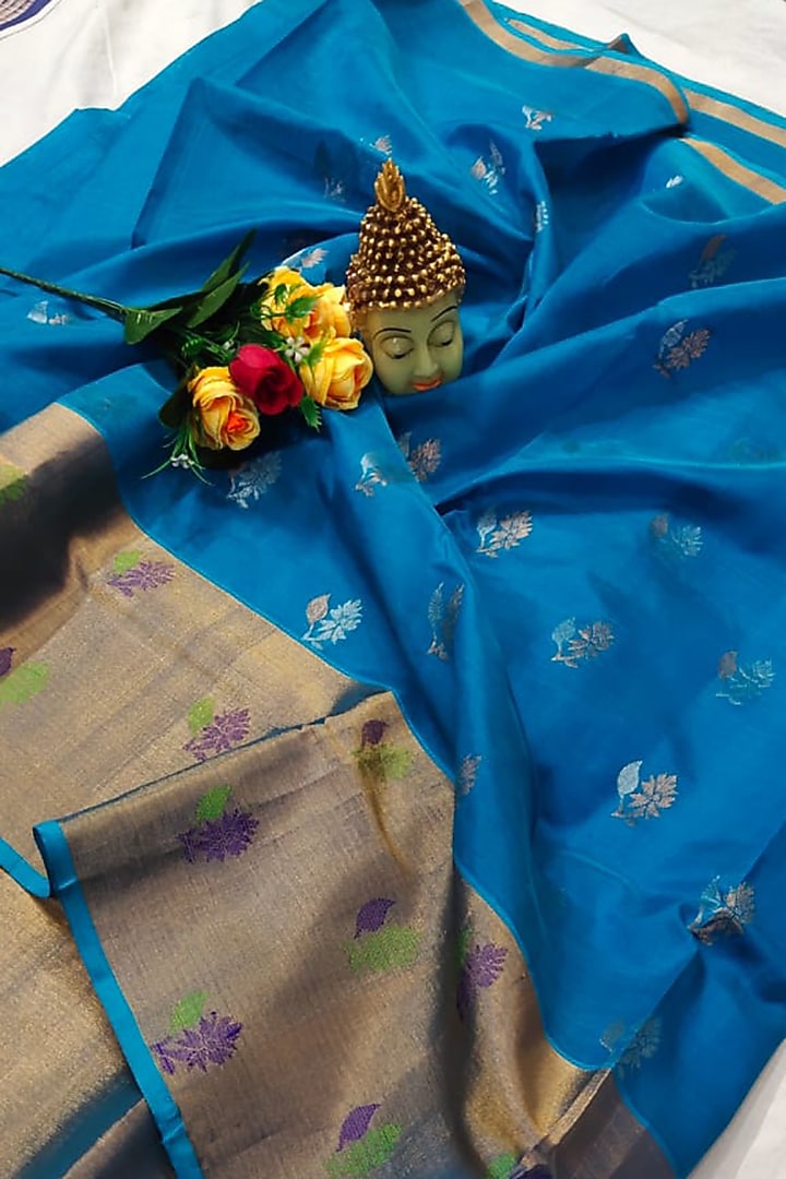 Blue Handwoven Festive Saree Set With Zari by Nagraj at Pernia's Pop Up Shop