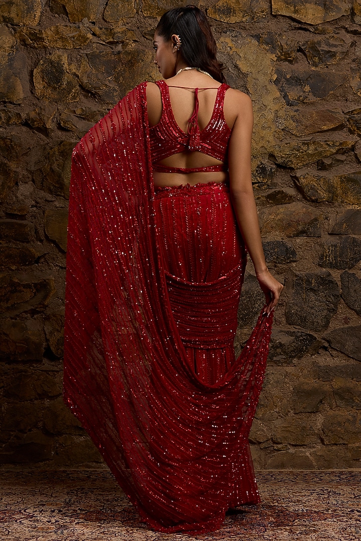 Red Net Hand Embroidered Draped Bridal Saree Set by Naibah at Pernia's Pop Up Shop