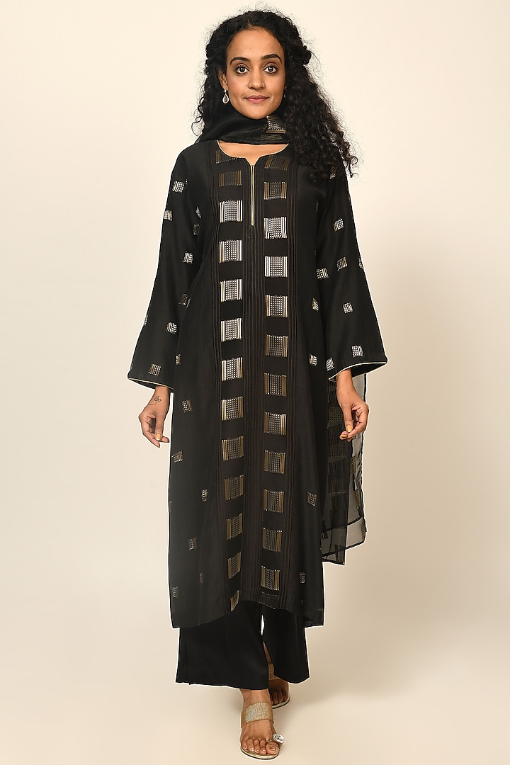 Black Pure Silk Woven Kurta Set by Naina Arunima