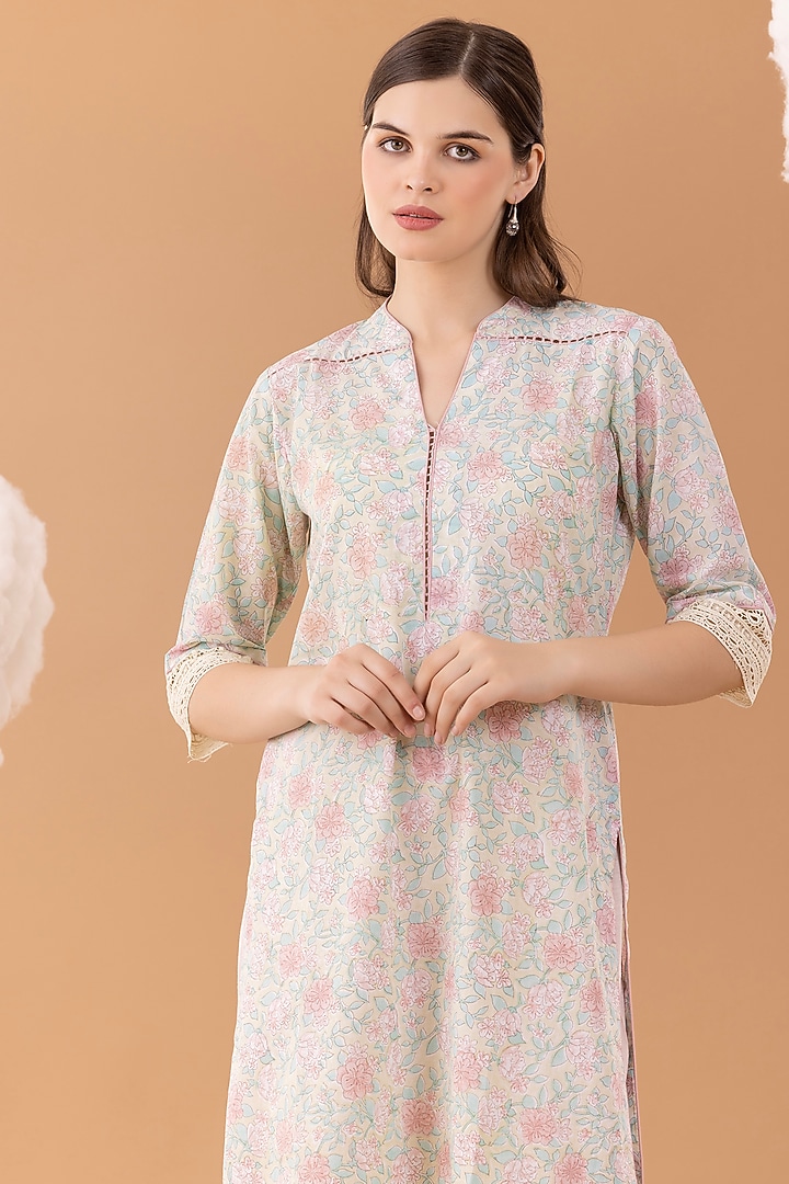 Pastel Mint & Pink Textured Cotton Printed Kurta Set by NAINA ARUNIMA at Pernia's Pop Up Shop