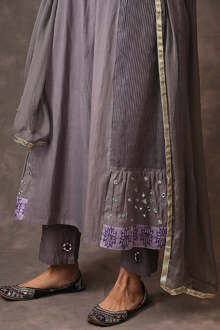 Grey & Purple Hand Blocked Printed Kurta Set by NAINA ARUNIMA at Pernia's Pop Up Shop
