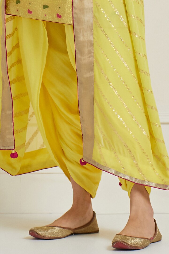 Lemon Yellow Georgette Brocade Kurta Set by Naina Arunima at Pernia's Pop Up Shop