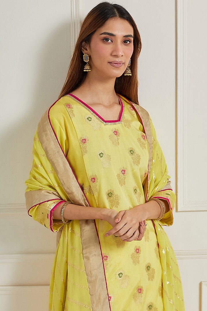 Lemon Yellow Georgette Brocade Kurta Set by Naina Arunima at Pernia's Pop Up Shop