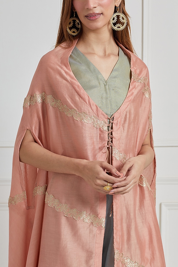 Dull Rose Chanderi Zardosi Embroidered Cape Set by Naina Arunima at Pernia's Pop Up Shop