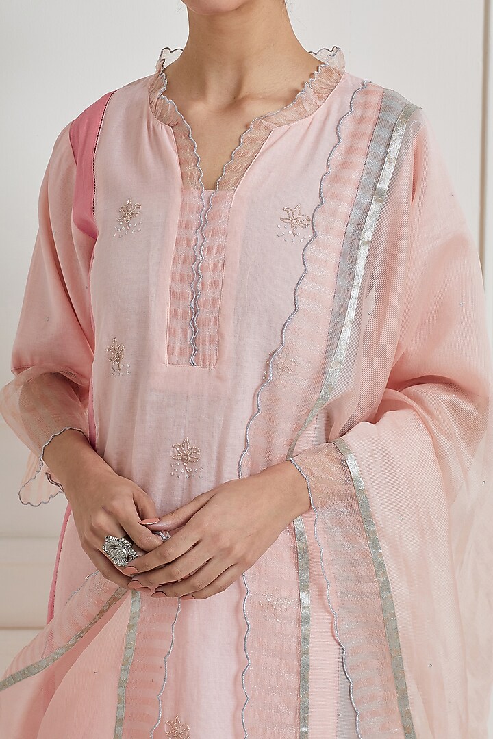 Light Rose Pink Chanderi Hand Embroidered & Color Blocked Kurta Set by Naina Arunima at Pernia's Pop Up Shop