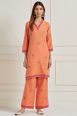 Orange Chanderi Paisley Motif Embroidered Co-Ord Set by Naina Arunima