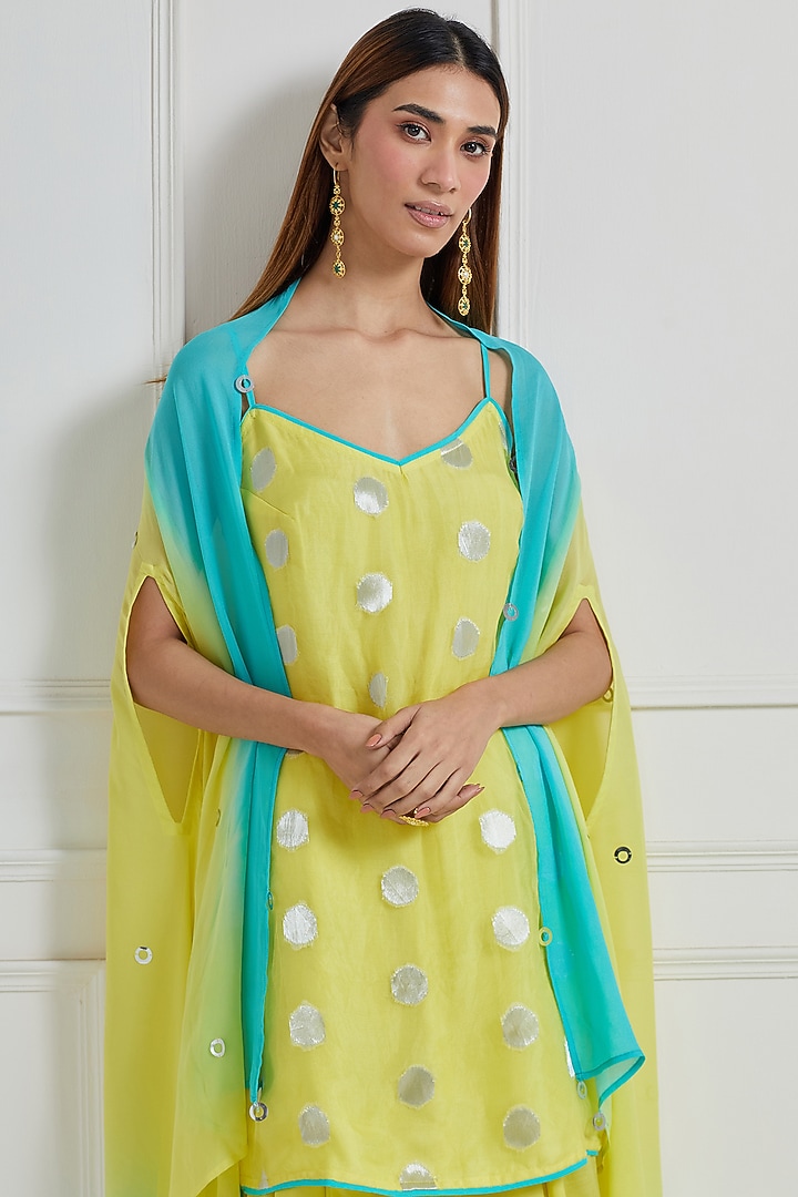 Lemon Yellow Silk Zari Cutwork Kurta Set With Jacket by Naina Arunima at Pernia's Pop Up Shop