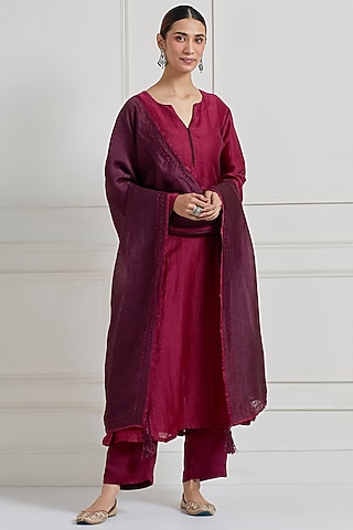 Anar Red Silk Linen Kurta Set by Naina Arunima