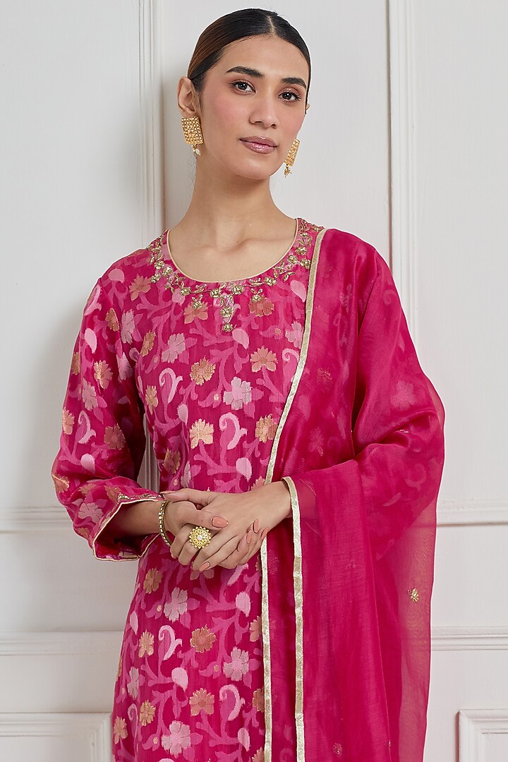 Pink Pure Silk Zardosi Embroidered Kurta Set by Naina Arunima at Pernia's Pop Up Shop