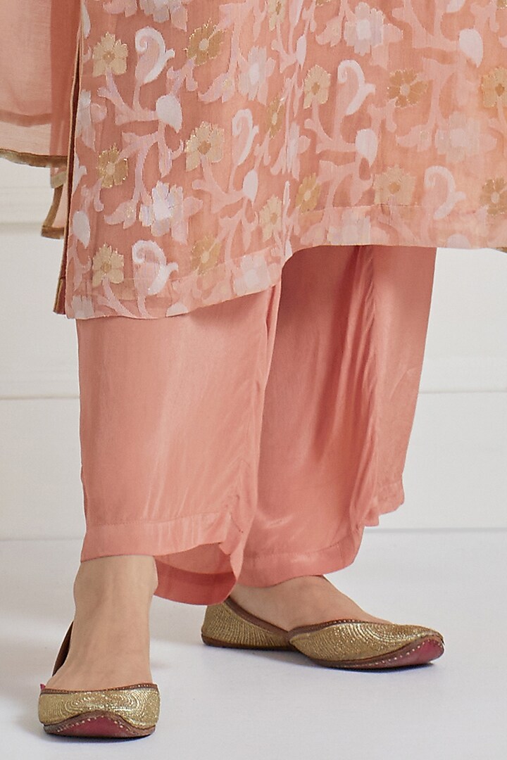 Dull Rose Pure Silk Zardosi Embroidered Kurta Set by Naina Arunima at Pernia's Pop Up Shop