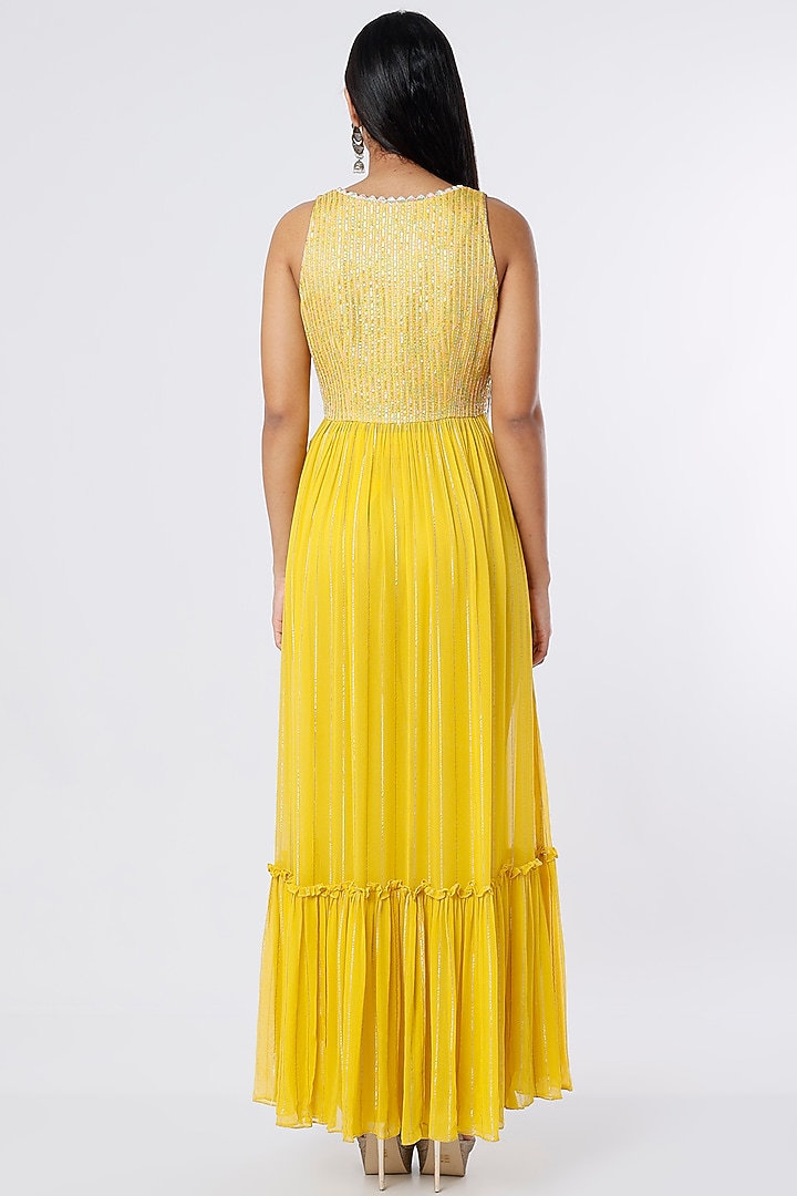 Yellow Dupion Silk & Crepe Chiffon Embroidered Tunic Set by NIsha Ajmera at Pernia's Pop Up Shop