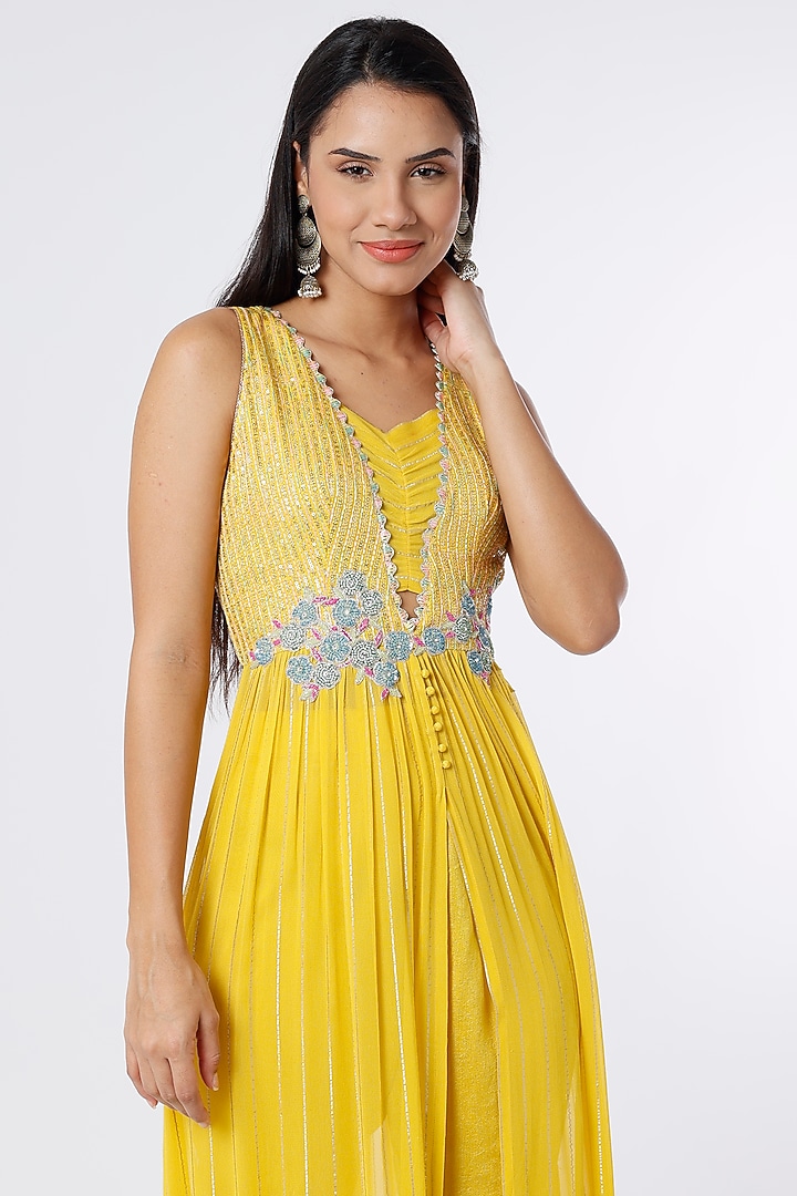 Yellow Dupion Silk & Crepe Chiffon Embroidered Tunic Set by NIsha Ajmera at Pernia's Pop Up Shop