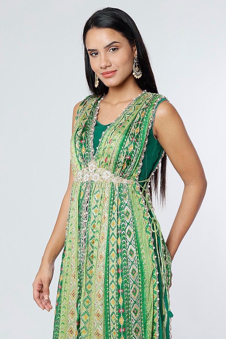 Green Dupion Silk & Crepe Chiffon Embroidered Cape Set by NIsha Ajmera at Pernia's Pop Up Shop
