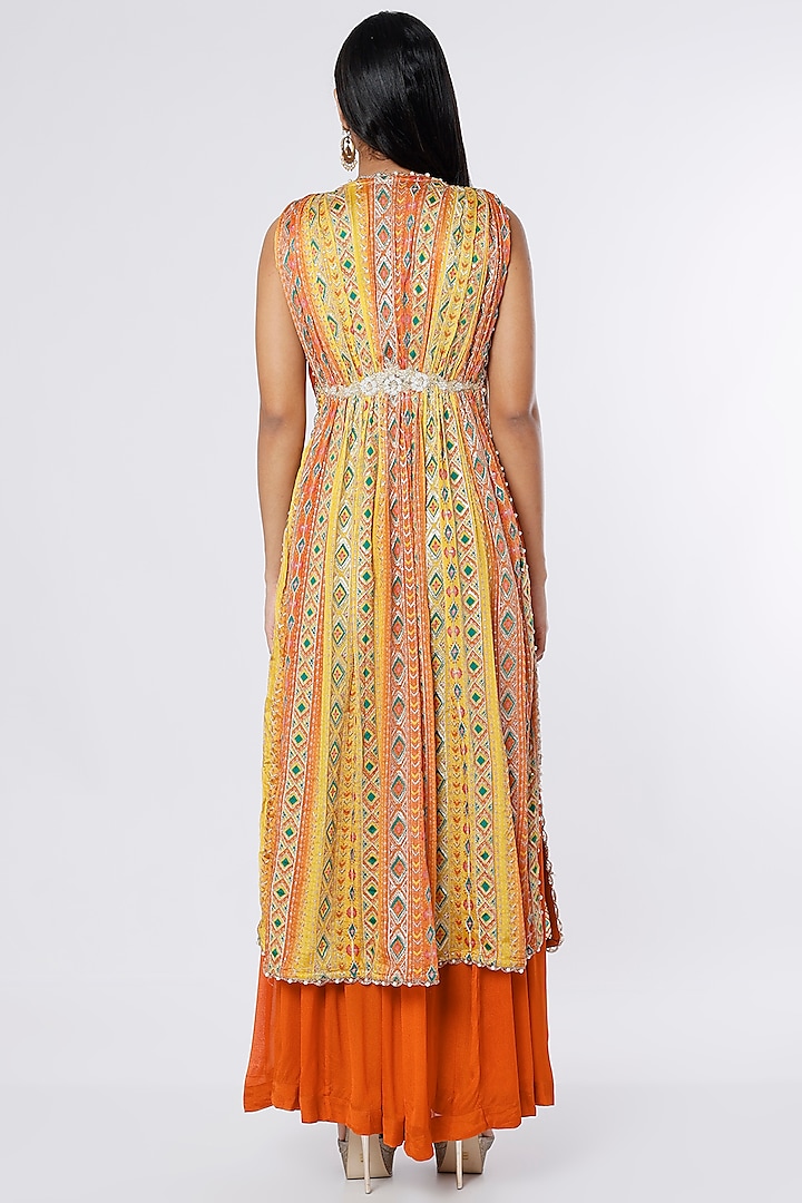 Rust Dupion Silk & Crepe Chiffon Embroidered Cape Set by NIsha Ajmera at Pernia's Pop Up Shop