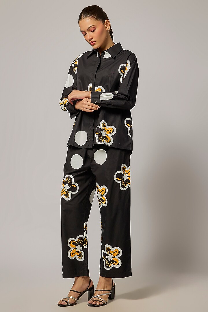 Black Cotton Poplin Abstract Printed Co-Ord Set by Nakateki at Pernia's Pop Up Shop