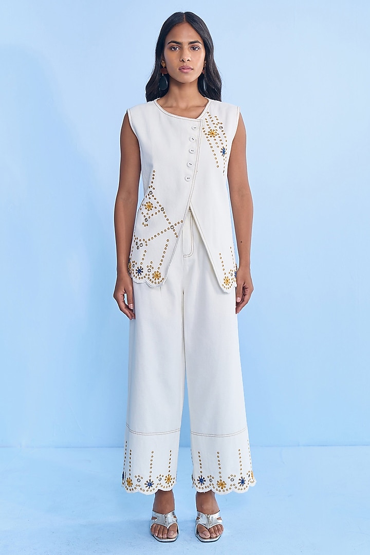Off-white Cotton Eyelet Embellished Co-ord Set by Nakateki at Pernia's Pop Up Shop