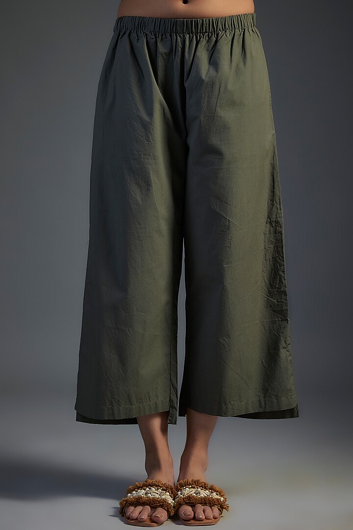 Green Cotton Poplin Floral Beads Embellished Co-Ord Set by Nakateki at Pernia's Pop Up Shop