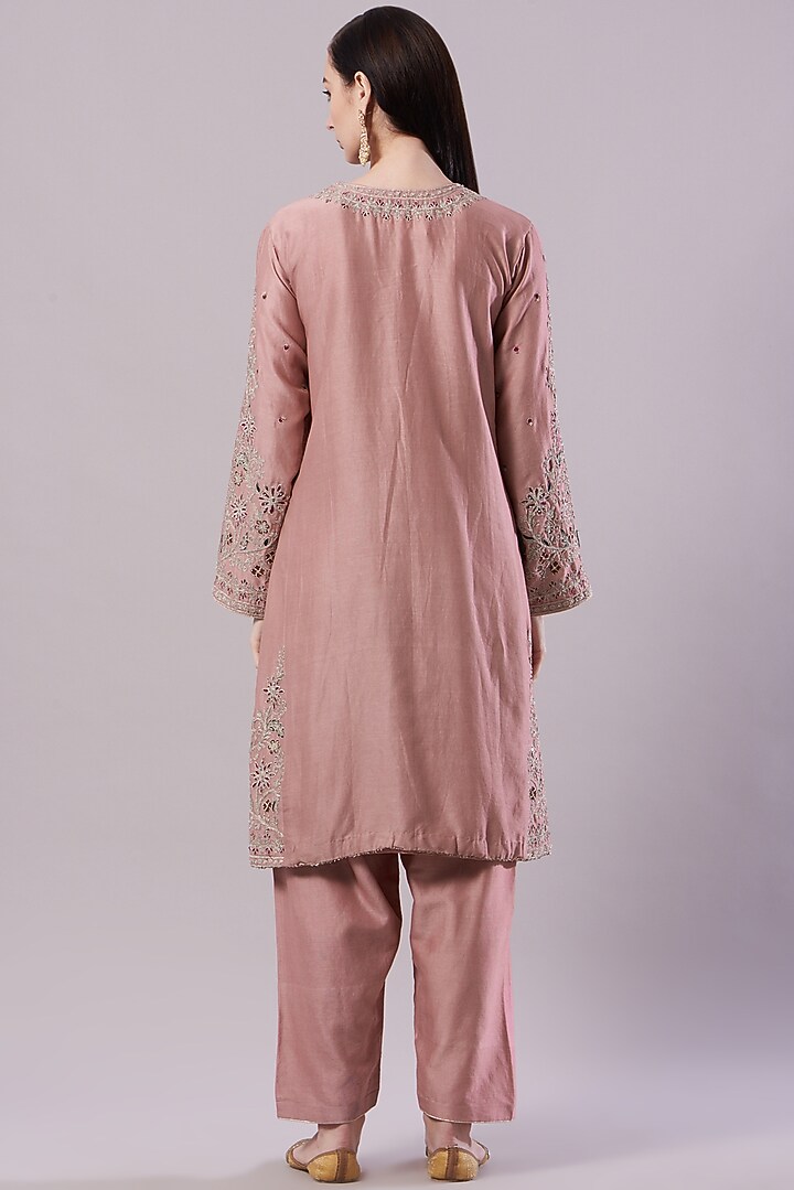 Rose Pink Embroidered Kurta Set by NAMEH BY AMREEN at Pernia's Pop Up Shop