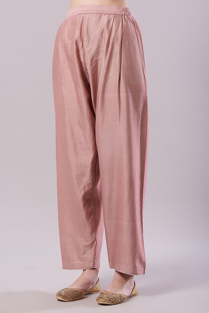 Rose Pink Embroidered Kurta Set by NAMEH BY AMREEN at Pernia's Pop Up Shop