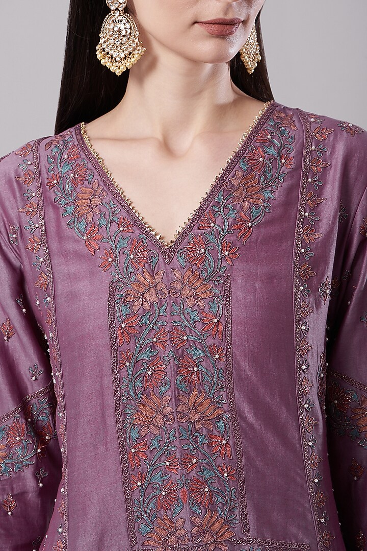 Mauve Embroidered Kalidar Kurta Set by NAMEH BY AMREEN at Pernia's Pop Up Shop