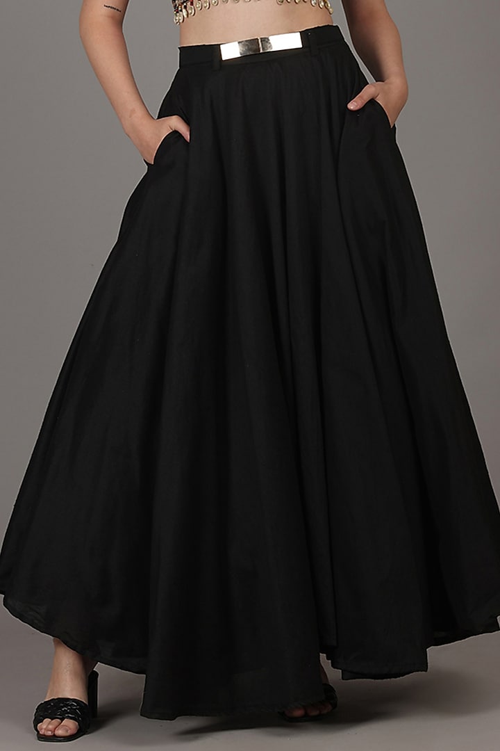 Black Taffeta Silk Skirt Set by Namah By Parul Mongia at Pernia's Pop Up Shop