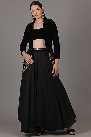 Black Velvet & Taffeta Silk Zardosi Hand Embroidered Jacket Lehenga Set by Namah By Parul Mongia