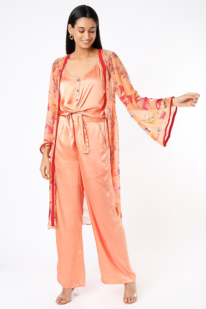 Peach Floral Printed Cape Set by Namah By Parul Mongia
