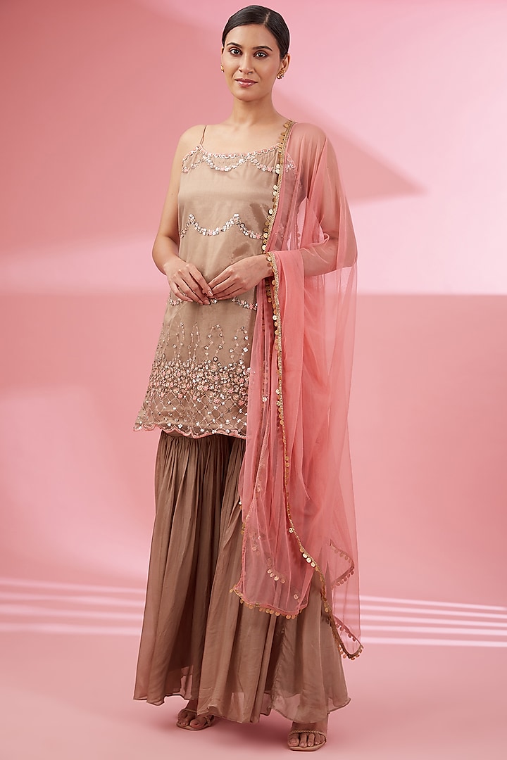 Dusty Rose Butter Silk Gharara Set by Namah By Parul Mongia at Pernia's Pop Up Shop