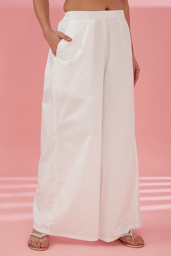 Pearl White Cotton Co-Ord Set by Namah By Parul Mongia at Pernia's Pop Up Shop