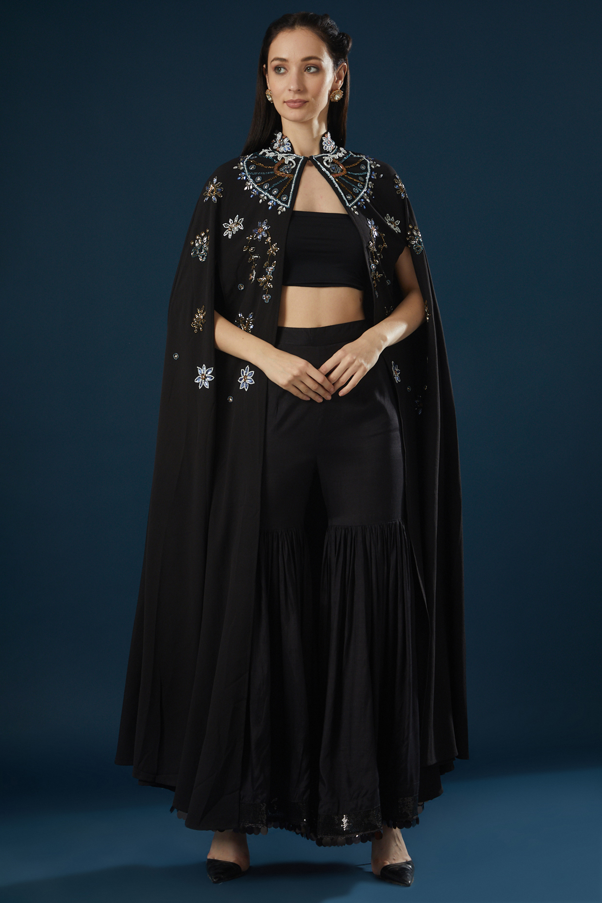 Black Shantoon Gharara Set by Namah By Parul Mongia