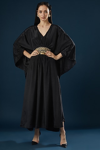 Black Embroidered Kaftan by Namah By Parul Mongia