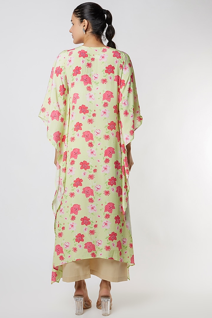 Green Embroidered & Printed Kurta Set by NAMRATA LAKHOTIA at Pernia's Pop Up Shop