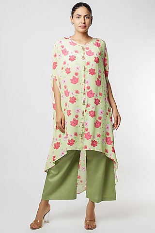 Green Embroidered Kurta Set With Print by NAMRATA LAKHOTIA