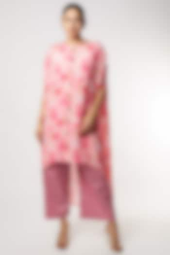 Pink Printed Kurta Set by NAMRATA LAKHOTIA