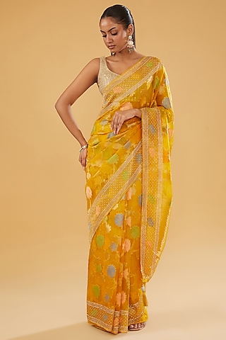 Sunflower Yellow Satin Silk Saree Set Design by Peeli Dori at Pernia's Pop  Up Shop 2024