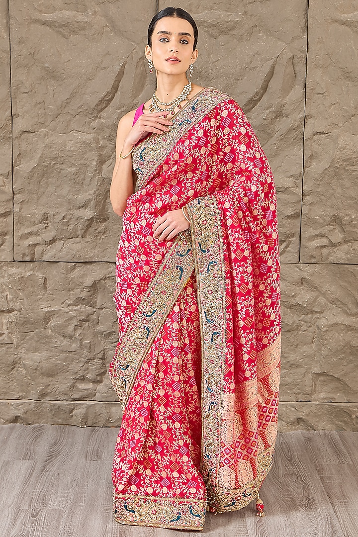 Coral Pink Georgette Zari Work Khadi Gharchola Party Wear Saree Set by Narmadeshwari at Pernia's Pop Up Shop