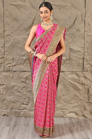 Fuchsia Silk Jamdani Work Saree Set by Narmadeshwari