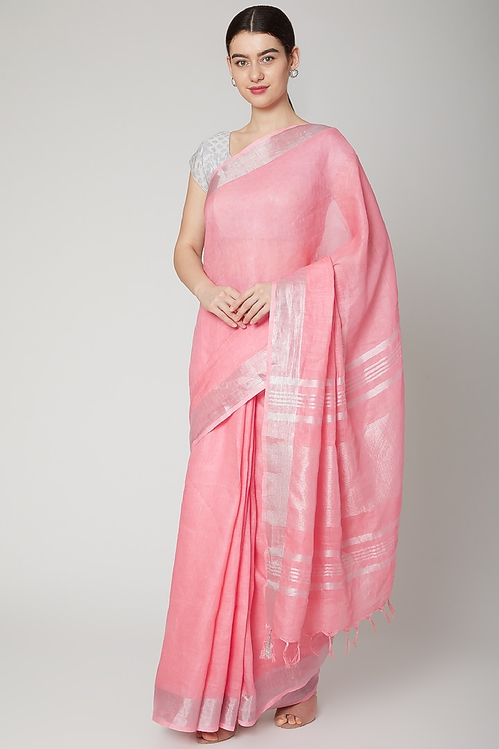 Peach Linen Saree by NARMADESHWARI at Pernia's Pop Up Shop