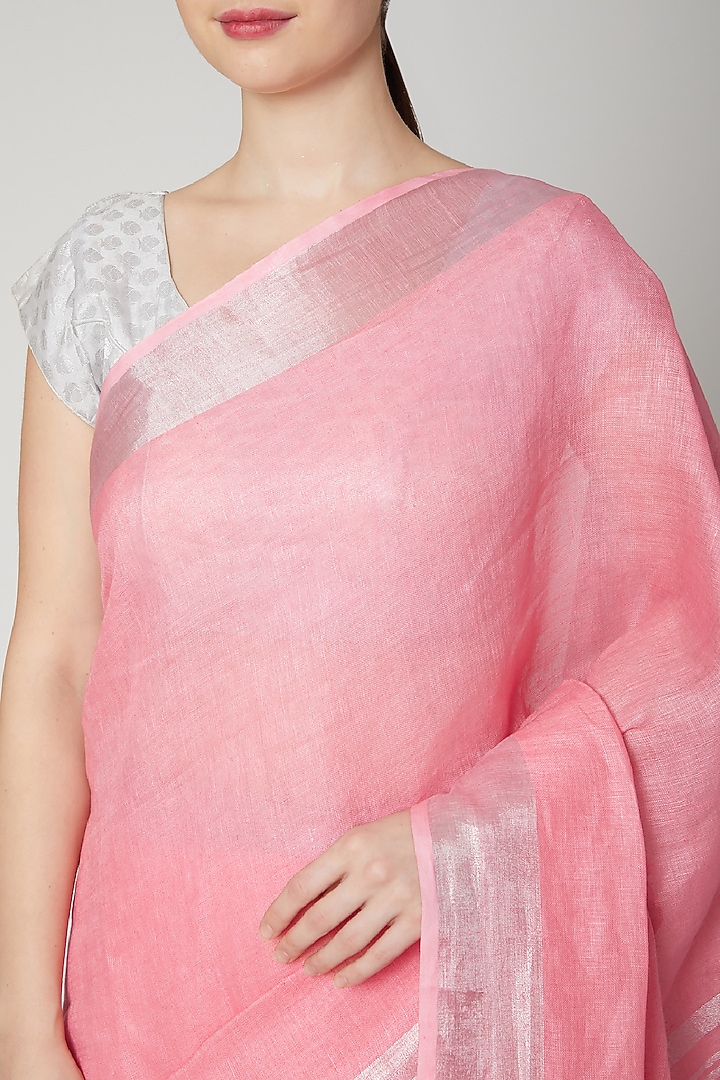 Peach Linen Saree by NARMADESHWARI at Pernia's Pop Up Shop