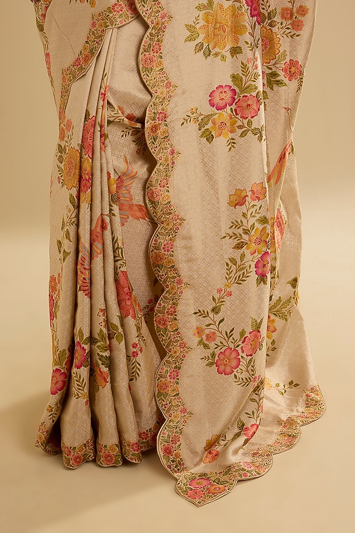 Cream Silk Floral Embroidered Handwoven Party Wear Saree Set by NARMADESHWARI at Pernia's Pop Up Shop