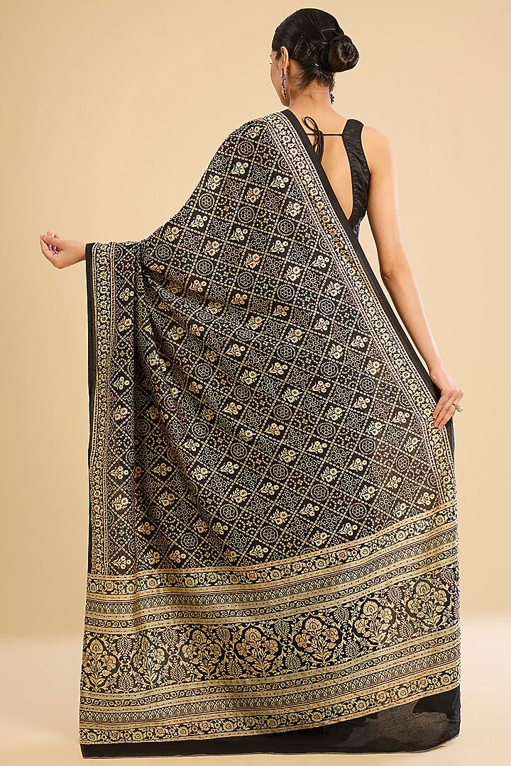 Black & Cream Cotton Bandhej Printed Festive Saree Set by NARMADESHWARI at Pernia's Pop Up Shop