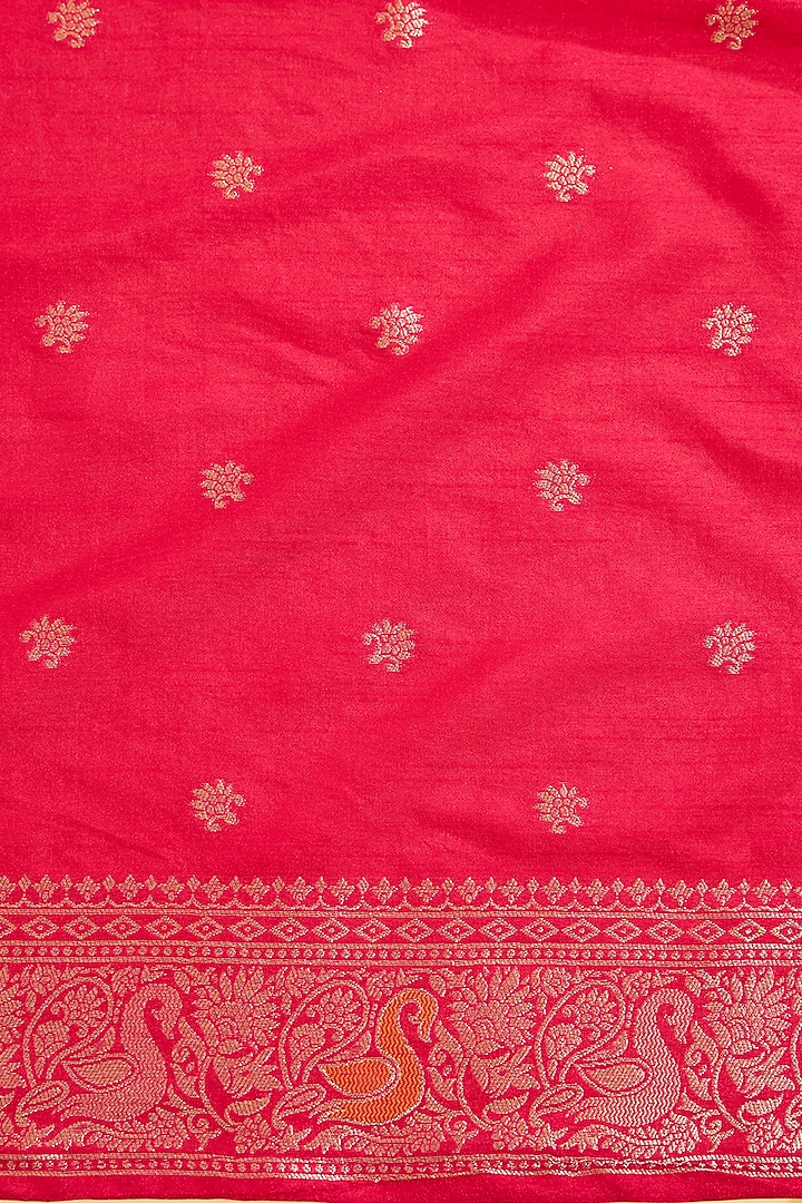 Cream Banarasi Silk Embroidered Festive Saree Set by NARMADESHWARI at Pernia's Pop Up Shop