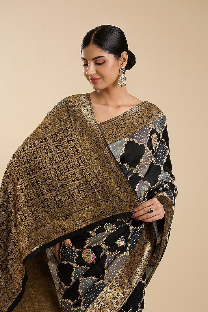 Grey Pashmina Silk Zari Embroidered Party Wear Saree Set by NARMADESHWARI at Pernia's Pop Up Shop