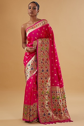 Red Silk Floral Printed Paithani Woven Saree Set by NARMADESHWARI