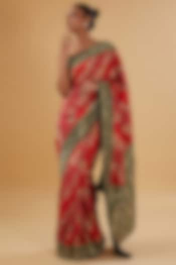 Red & Green Silk Floral Printed & Dabka Embroidered Woven Saree Set by NARMADESHWARI at Pernia's Pop Up Shop