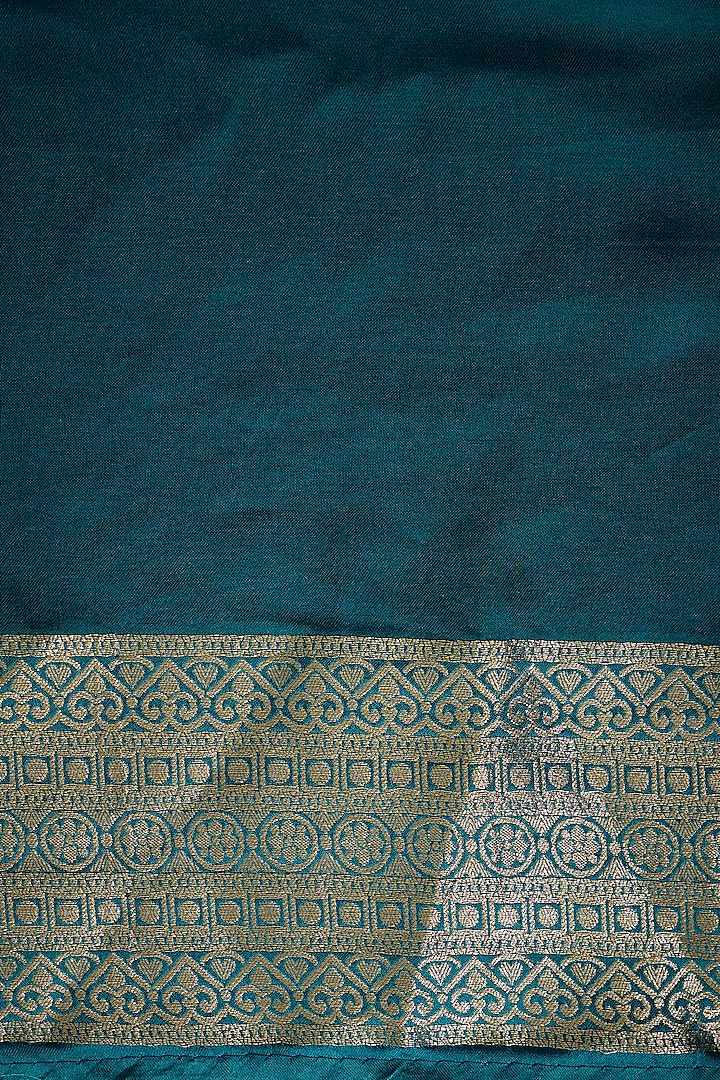 Peacock Green Banarasi Silk Thread Work Party Wear Saree Set by Narmadeshwari at Pernia's Pop Up Shop