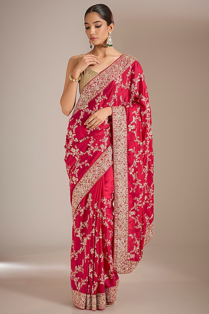 Red Crepe Satin Dabka Work Saree Set by Narmadeshwari at Pernia's Pop Up Shop