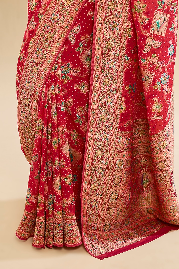 Red Khadi Georgette Floral Embroidered Party Wear Saree Set by Narmadeshwari at Pernia's Pop Up Shop