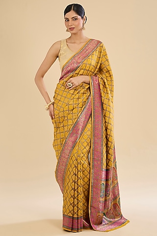 Mustard Silk Jamdani Embroidered Saree Set by Narmadeshwari